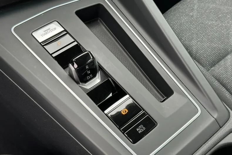 Volkswagen Golf din 2020 cu 146.950 km - oferta VOL155999 - foto 10