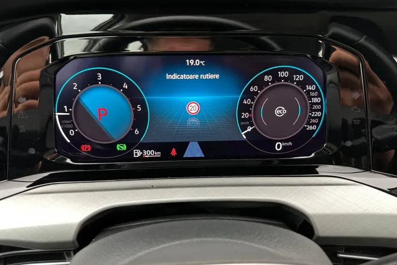 Volkswagen Golf din 2020 cu 146.950 km - oferta VOL155999 - foto 18