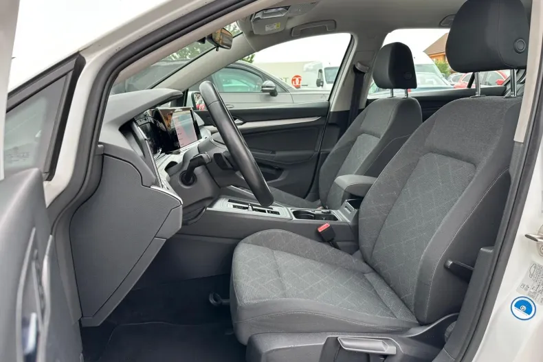 Volkswagen Golf din 2020 cu 146.950 km - oferta VOL155999 - foto 19