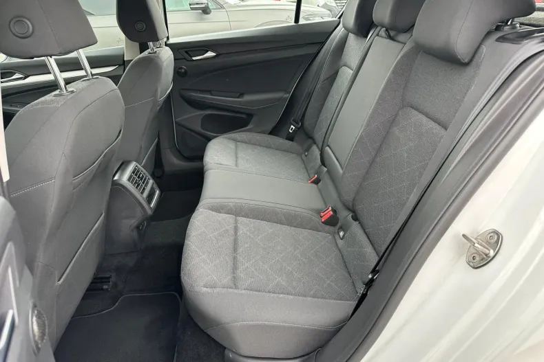 Volkswagen Golf din 2020 cu 146.950 km - oferta VOL155999 - foto 23