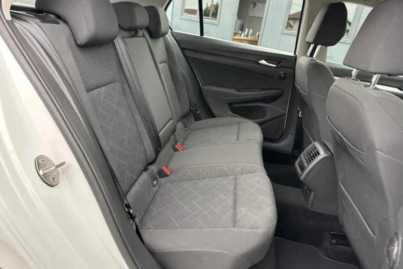 Volkswagen Golf din 2020 cu 146.950 km - oferta VOL155999 - foto 25