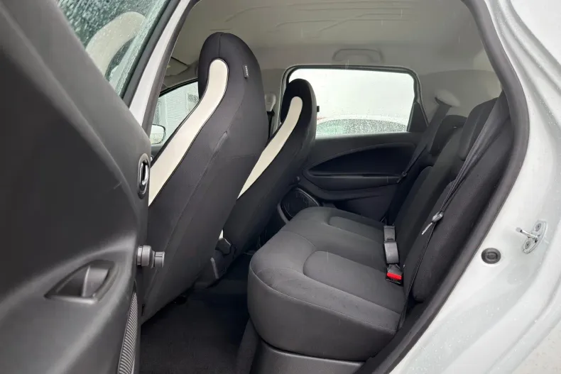 Renault ZOE din 2021 cu 58.500 km - oferta REN156010 - foto 14