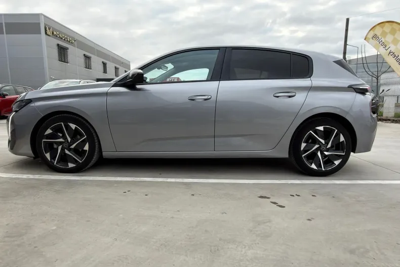 Peugeot 308 din 2022 cu 73.600 km - oferta PEU156011 - foto 40