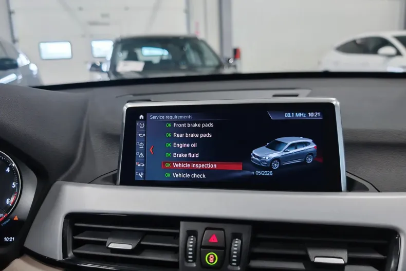 BMW X1 din 2021 cu 111.364 km - oferta BMW156015 - foto 12