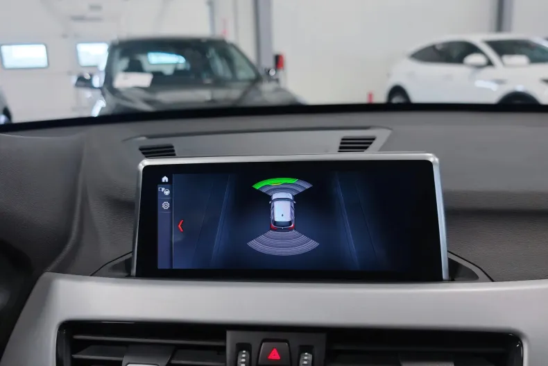 BMW X1 din 2021 cu 111.364 km - oferta BMW156015 - foto 26