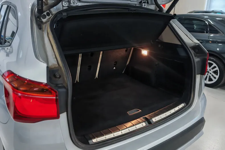 BMW X1 din 2021 cu 111.364 km - oferta BMW156015 - foto 31