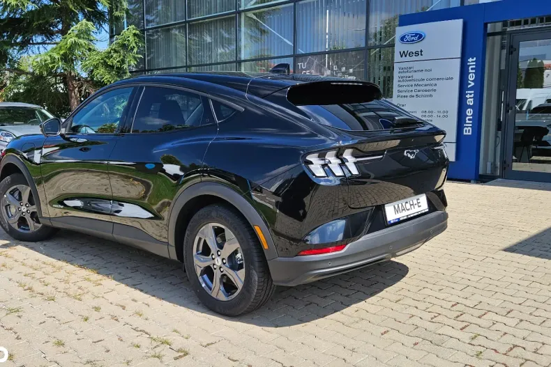 Ford Mustang Mach-E din 2024 cu 1 km - oferta FOR156018 - foto 3