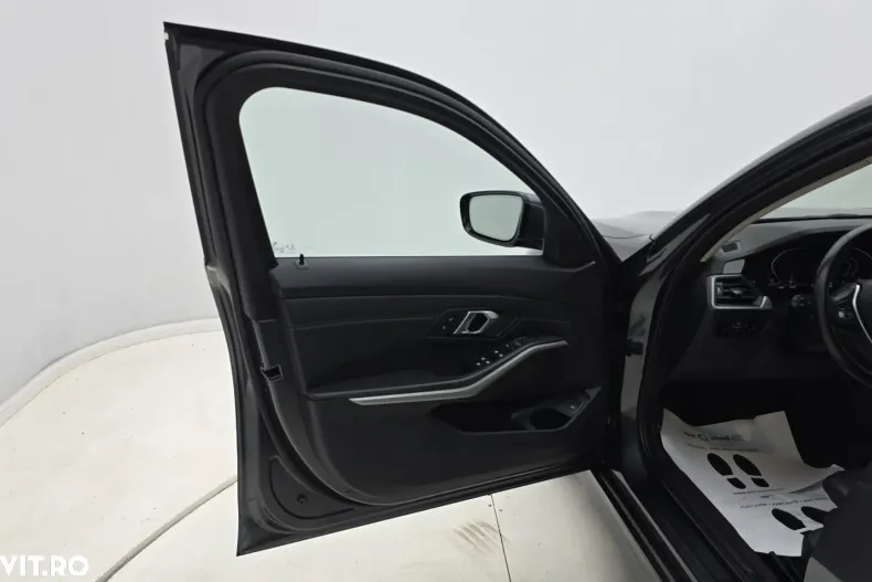 BMW Seria 3 din 2021 cu 151.045 km - oferta BMW156022 - foto 10