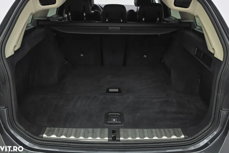 BMW Seria 3 din 2021 cu 151.045 km - oferta BMW156022 - foto 25