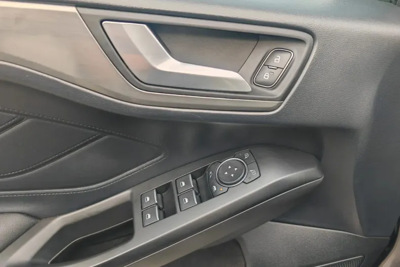 Ford Focus din 2020 cu 128.765 km - oferta FOR156030 - foto 11