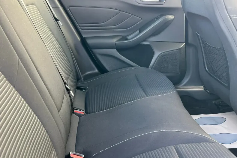 Ford Focus din 2020 cu 128.765 km - oferta FOR156030 - foto 25