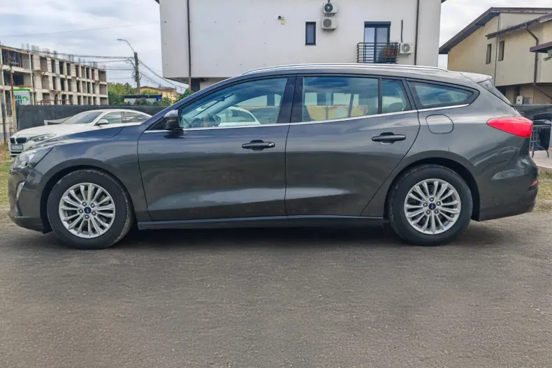 Ford Focus din 2020 cu 128.765 km - oferta FOR156030 - foto 26