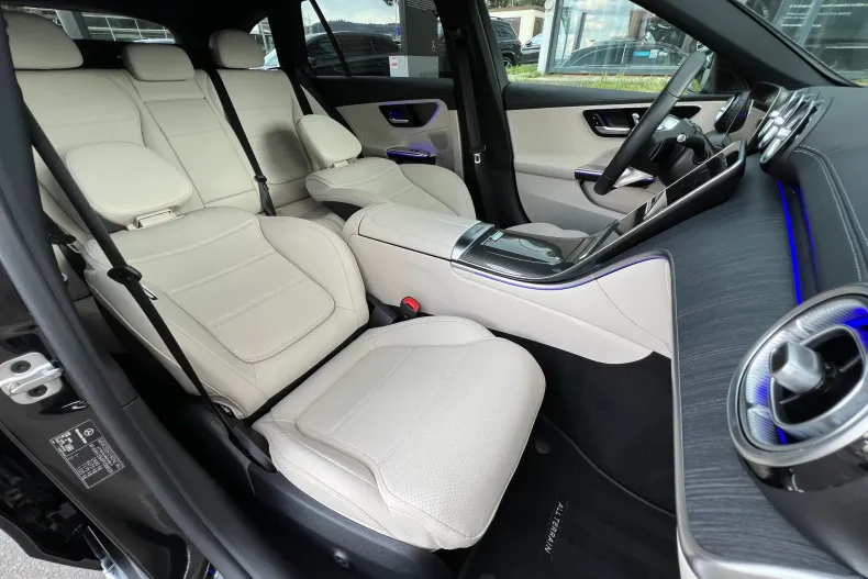 Mercedes-Benz C din 2023 cu 56.000 km - oferta MER156032 - foto 11