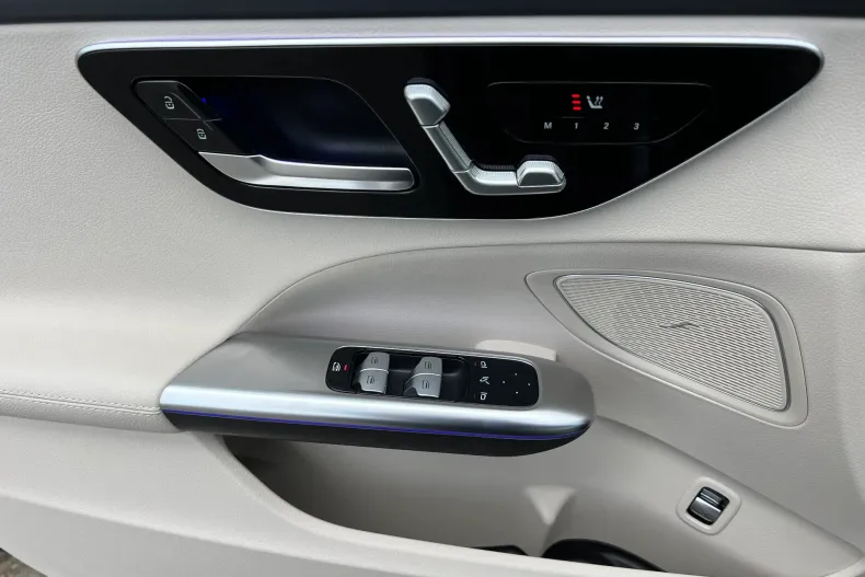 Mercedes-Benz C din 2023 cu 56.000 km - oferta MER156032 - foto 17