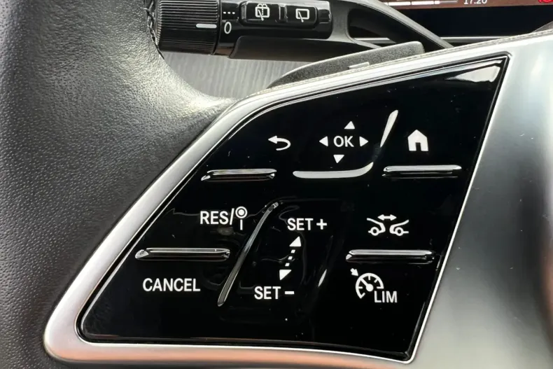 Mercedes-Benz C din 2023 cu 56.000 km - oferta MER156032 - foto 25