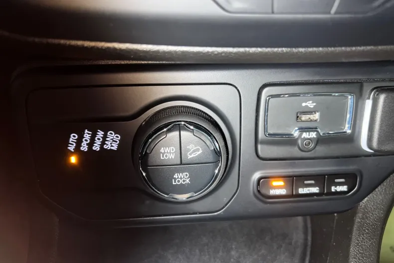 Jeep Renegade din 2021 cu 127.000 km - oferta JEE156034 - foto 25