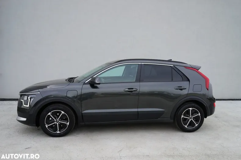 Kia Niro din 2023 cu 22.721 km - oferta KIA156039 - foto 2