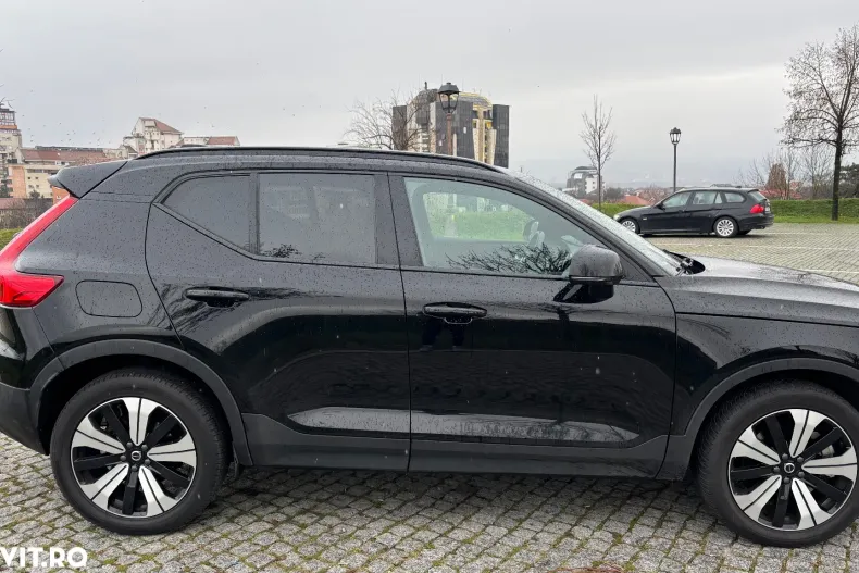 Volvo XC40 din 2022 cu 109.600 km - oferta VOL156042 - foto 3