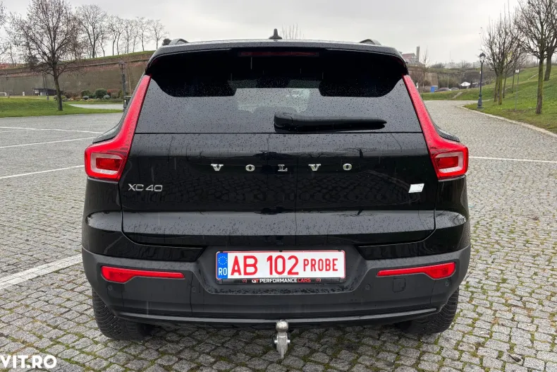 Volvo XC40 din 2022 cu 109.600 km - oferta VOL156042 - foto 5