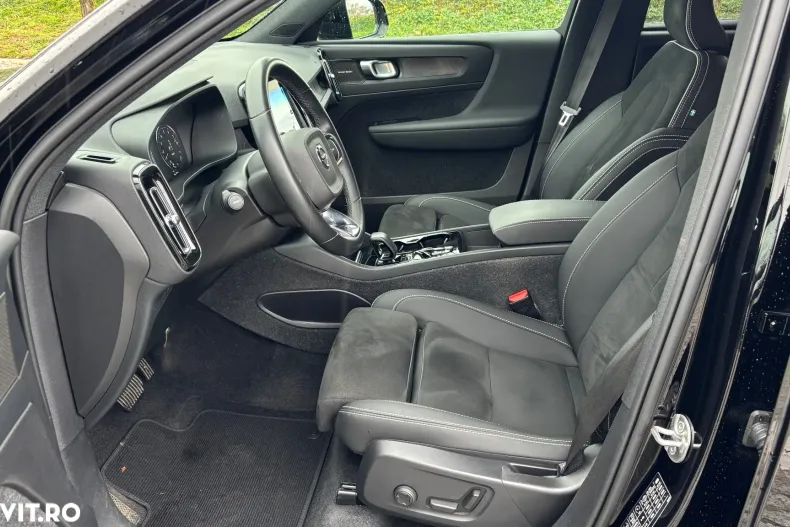 Volvo XC40 din 2022 cu 109.600 km - oferta VOL156042 - foto 12
