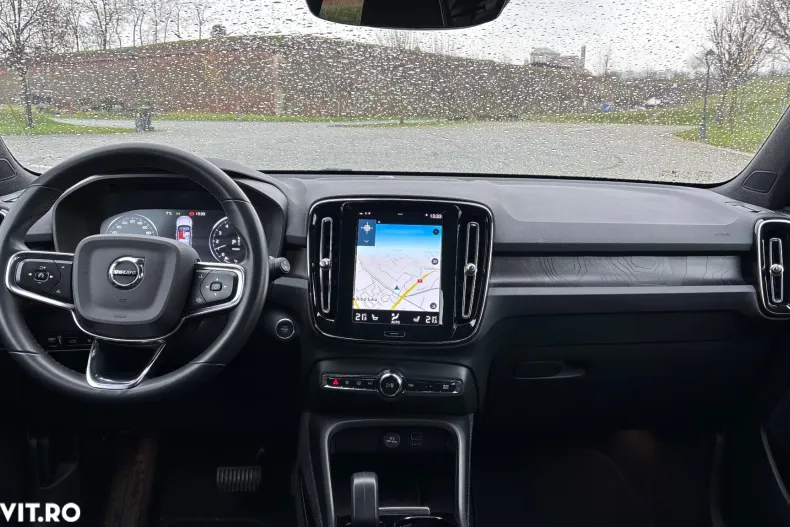 Volvo XC40 din 2022 cu 109.600 km - oferta VOL156042 - foto 14