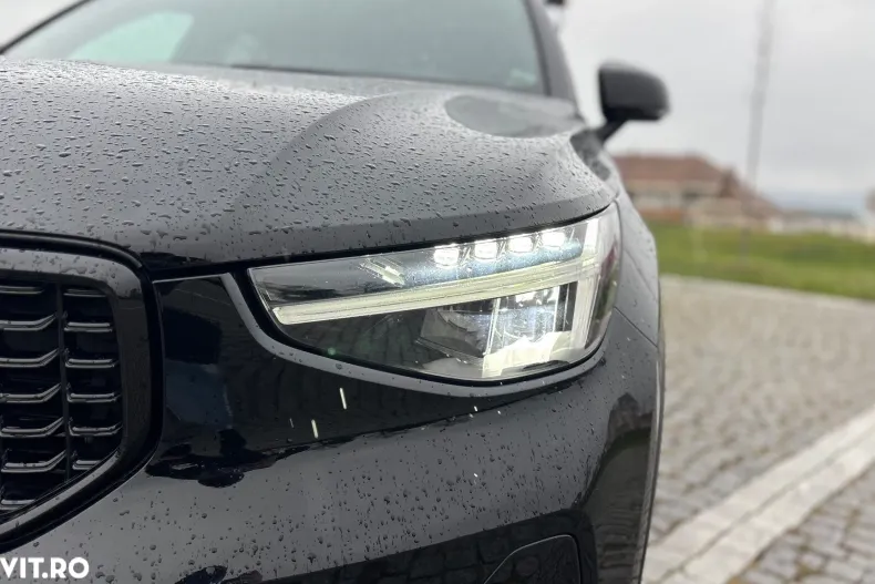 Volvo XC40 din 2022 cu 109.600 km - oferta VOL156042 - foto 19