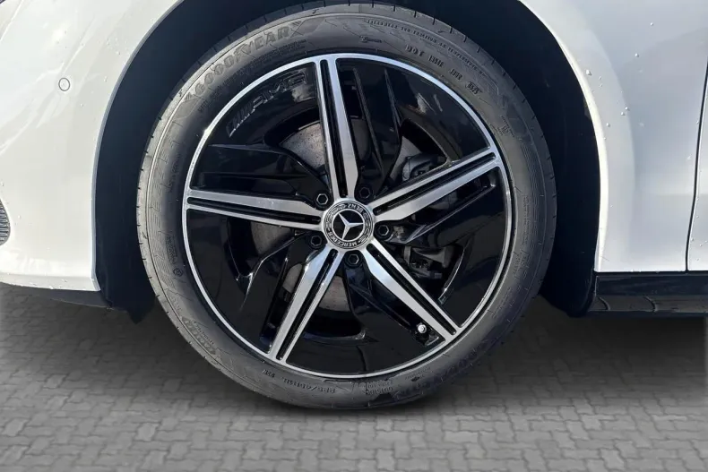 Mercedes-Benz CLA din 2025 cu 4 km - oferta MER156046 - foto 5