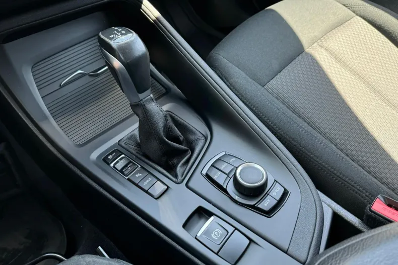 BMW X1 din 2020 cu 166.500 km - oferta BMW156056 - foto 9