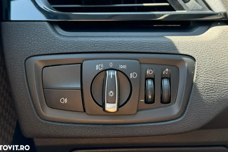 BMW X1 din 2020 cu 166.500 km - oferta BMW156056 - foto 21