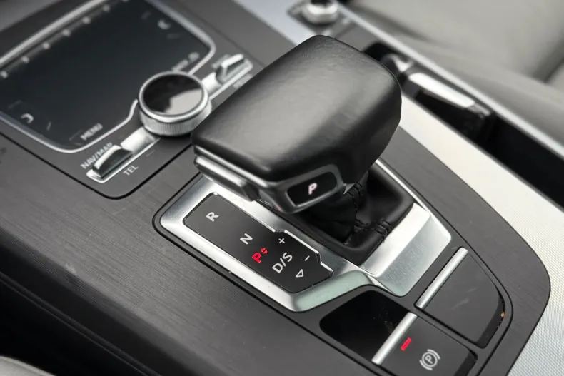 Audi Q5 din 2020 cu 122.800 km - oferta AUD156059 - foto 30