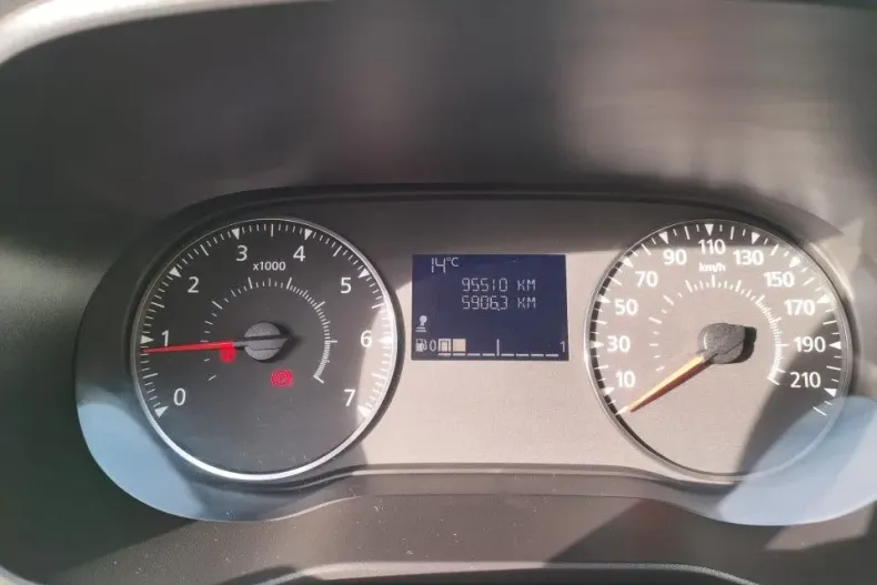 Dacia Duster din 2021 cu 95.510 km - oferta DAC156060 - foto 9