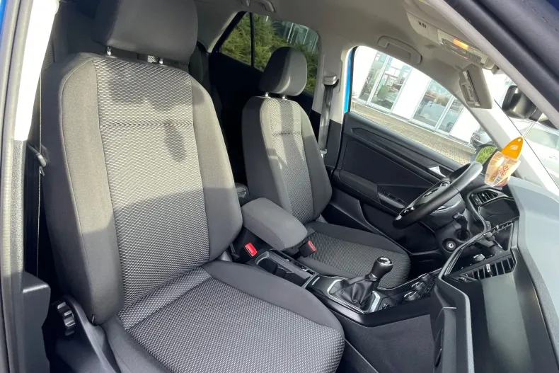 Volkswagen T-Roc din 2021 cu 41.300 km - oferta VOL156063 - foto 19