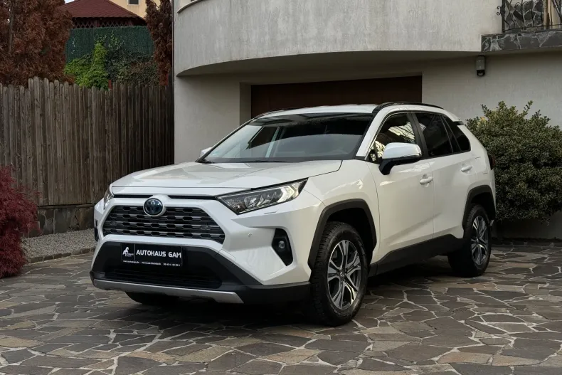 Toyota RAV4 din 2022 cu 133.000 km - oferta TOY156064 - foto 1