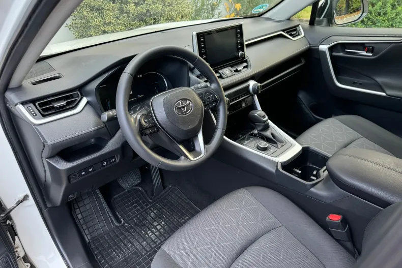 Toyota RAV4 din 2022 cu 133.000 km - oferta TOY156064 - foto 8