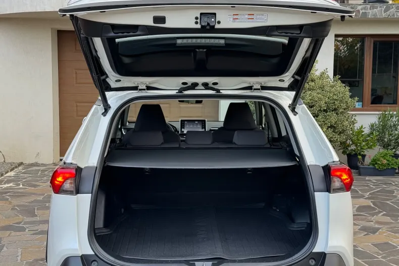 Toyota RAV4 din 2022 cu 133.000 km - oferta TOY156064 - foto 11