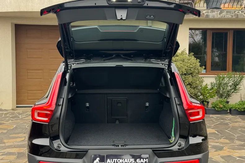 Volvo XC40 din 2022 cu 60.000 km - oferta VOL156065 - foto 10