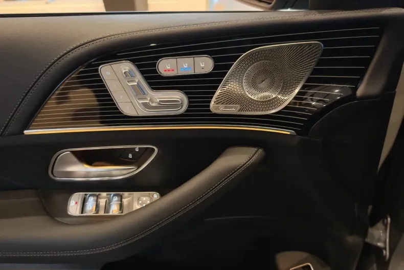 Mercedes-Benz GLE din 2025 cu 1 km - oferta MER156068 - foto 16