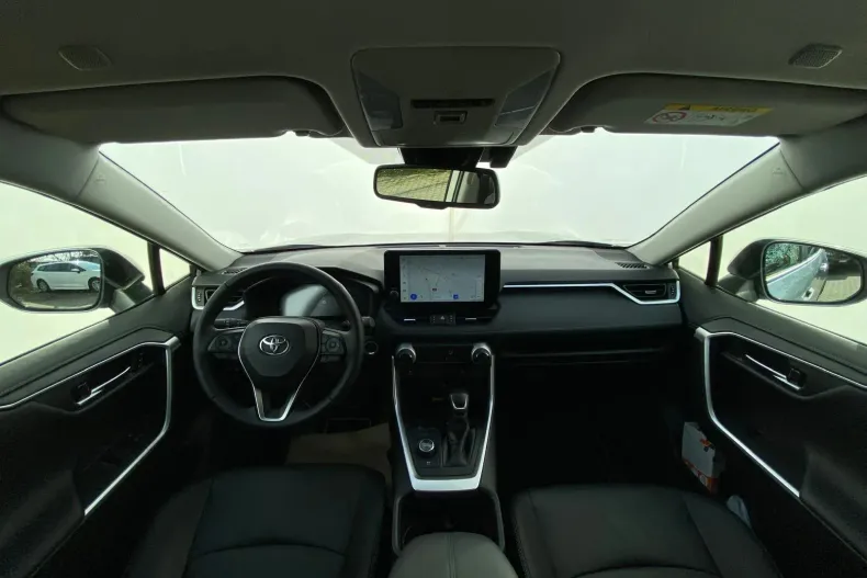 Toyota RAV4 din 2025 cu 8.700 km - oferta TOY156069 - foto 11