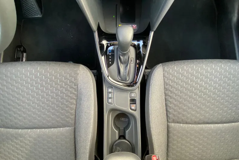 Toyota Yaris Cross din 2025 cu 3.200 km - oferta TOY156070 - foto 11