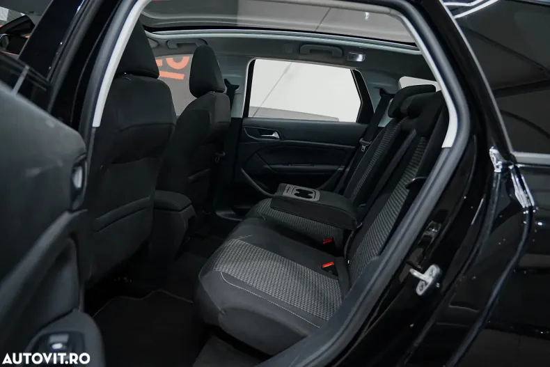 Peugeot 308 din 2019 cu 108.000 km - oferta PEU156074 - foto 8