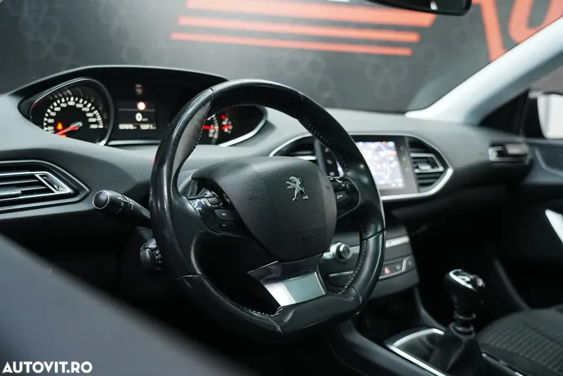 Peugeot 308 din 2019 cu 108.000 km - oferta PEU156074 - foto 19