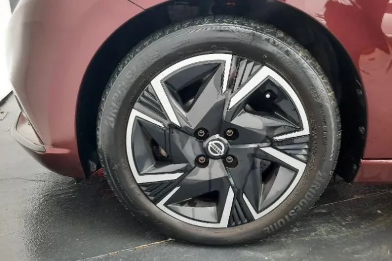 Nissan Micra din 2022 cu 26.624 km - oferta NIS156083 - foto 6