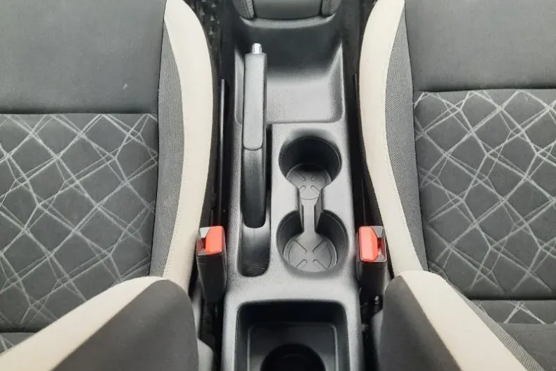 Nissan Micra din 2022 cu 26.624 km - oferta NIS156083 - foto 18