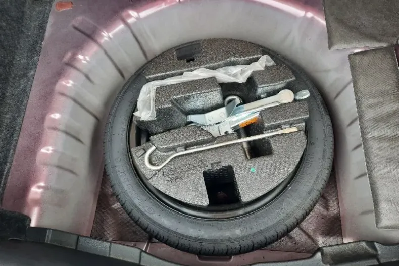 Nissan Micra din 2022 cu 26.624 km - oferta NIS156083 - foto 21