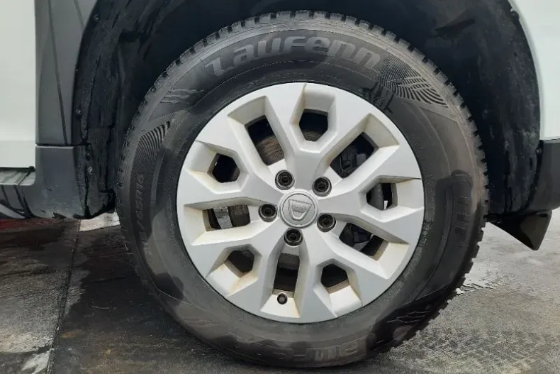 Dacia Duster din 2021 cu 48.277 km - oferta DAC156084 - foto 8