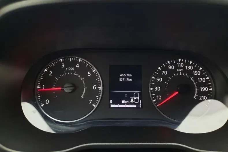 Dacia Duster din 2021 cu 48.277 km - oferta DAC156084 - foto 11