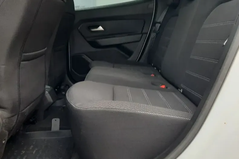 Dacia Duster din 2021 cu 48.277 km - oferta DAC156084 - foto 13