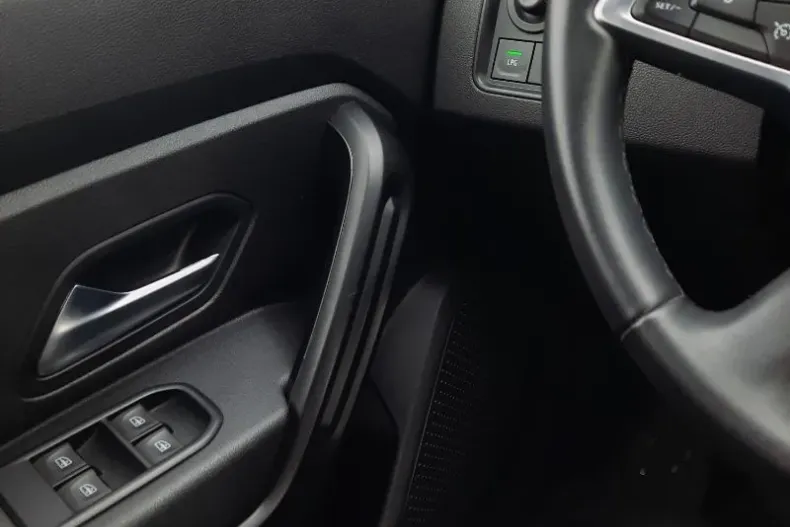 Dacia Duster din 2021 cu 48.277 km - oferta DAC156084 - foto 23