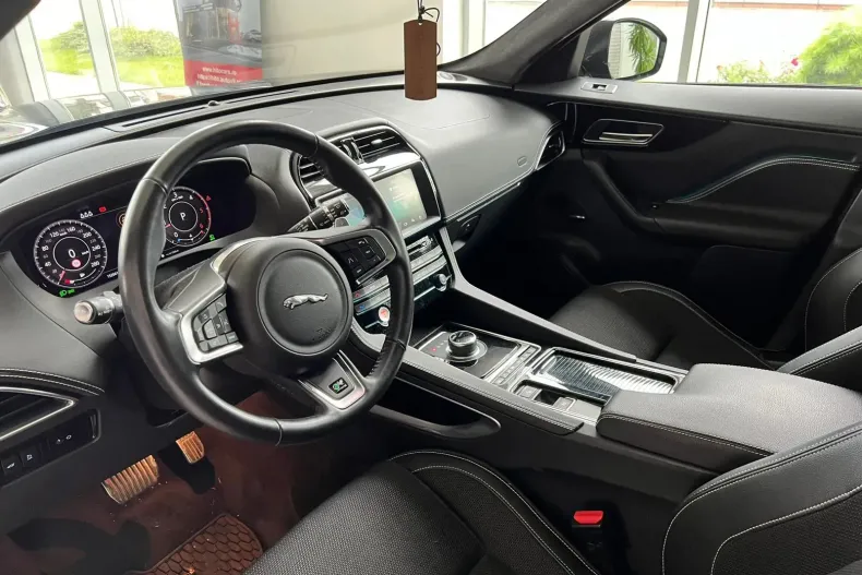 Jaguar F-Pace din 2020 cu 152.041 km - oferta JAG156086 - foto 7