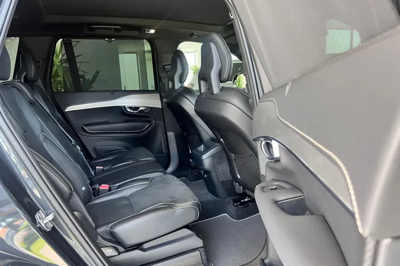 Volvo XC90 din 2019 cu 166.000 km - oferta VOL156090 - foto 18